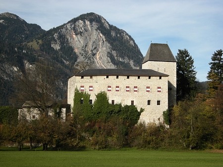 Lichtenwerth Castle (Burg Lichtenwerth)